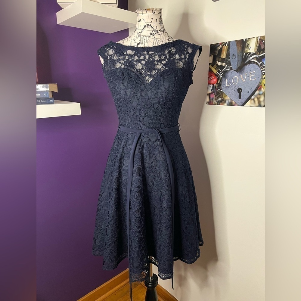 Mori Lee Navy Lace Backless Dress NWT